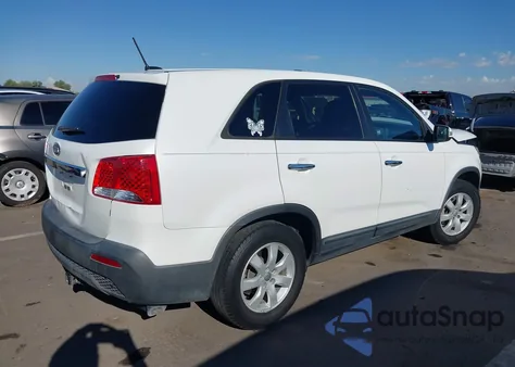 2013 Kia Sorento Lx from USA, damaged, VIN 5XYKT3A10DG313297